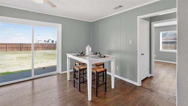 Photo - 8155 Shafter Dr