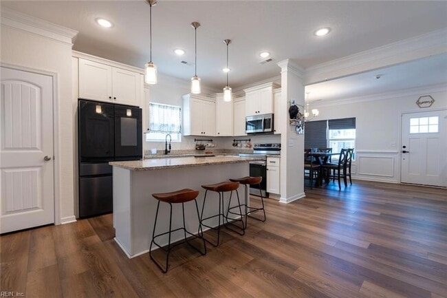 Photo - 1536 Beekman St