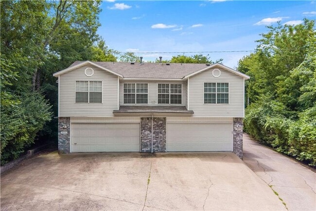 3 bedroom 2 full bath home - 3 bedroom 2 full bath home