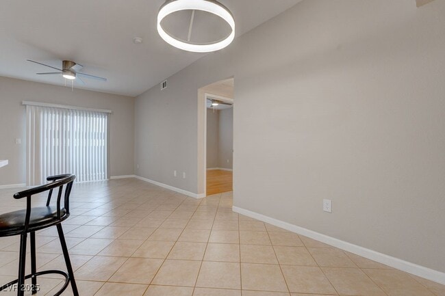 Building Photo - 6650 W Warm Springs Rd Unit 1099