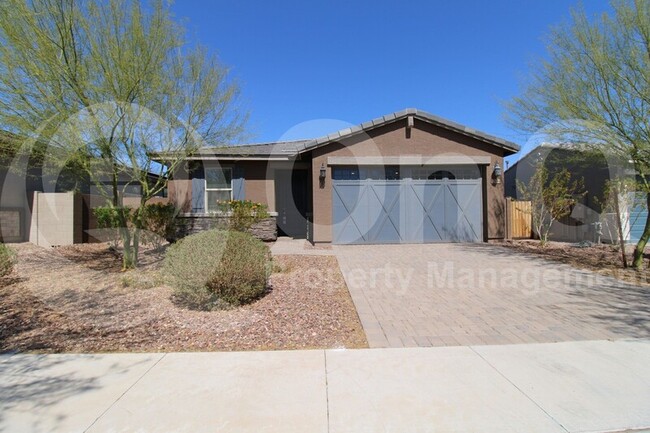 Photo - 17694 W Pinnacle Vista Dr House