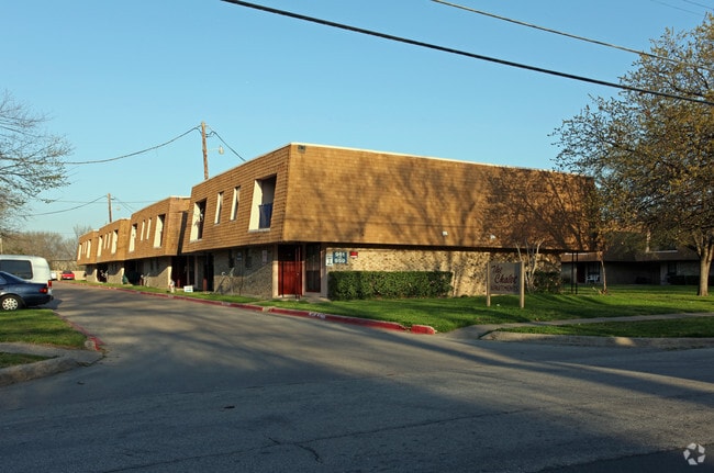 Chalet Apartments