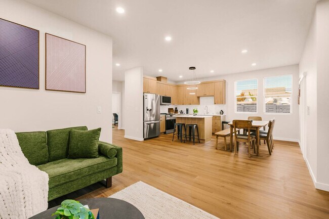 Photo - 3202 NW Division St Unidad ID1334339P