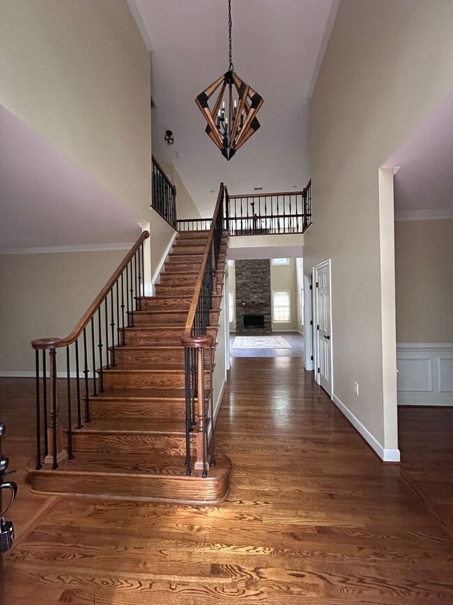 Photo - 10205 Chinkapin Dr