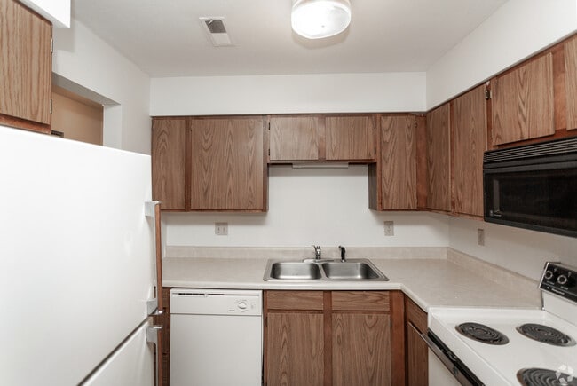 Summit Pointe