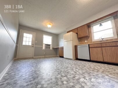 Photo - 121 Fonda Ln