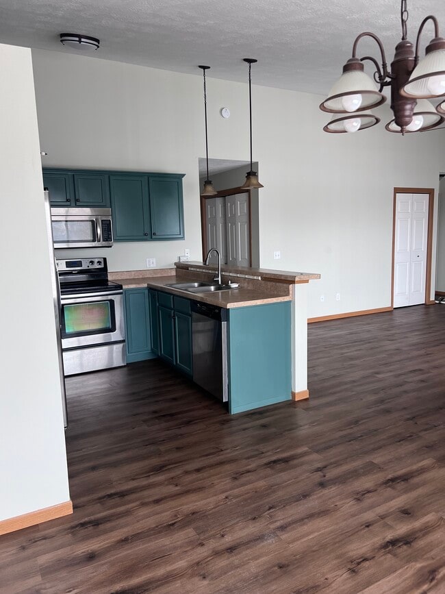 Photo - 4924 S Klein Ave Unit 56