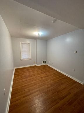 Photo - 456 Woodlane Ave Unit 2