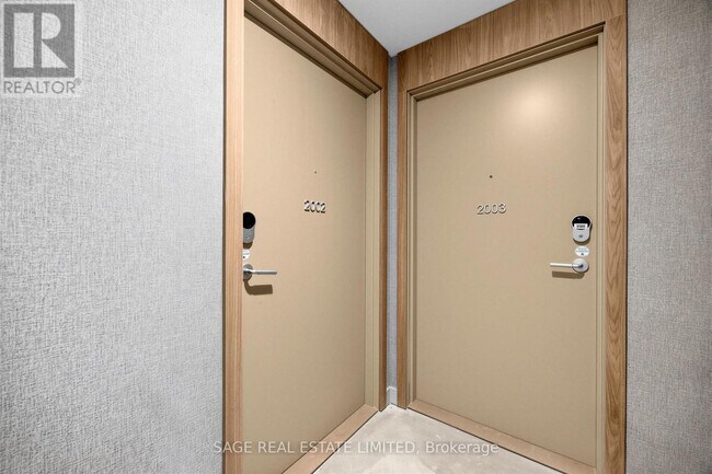 Photo - 1 Quarrington Lane Unit 2002