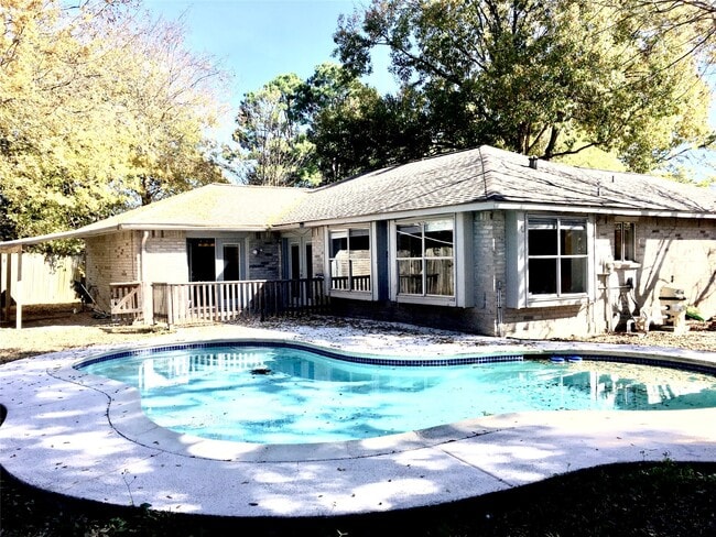 Building Photo - 14626 Wind Hollow Cir