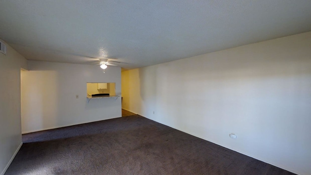 Photo - Monticello Village Apartments
