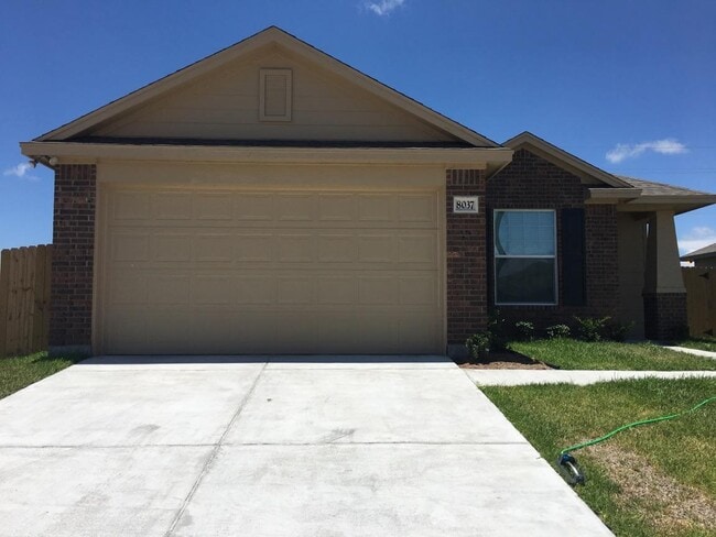 Photo - 8037 Pavo Real St