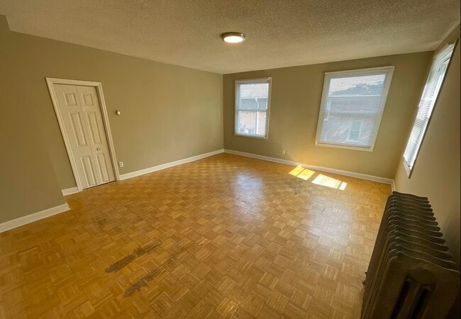 Photo - 1121 7th St SE