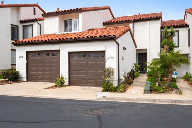 Building Photo - 2-Bed, 2.5 Bath Ocean View Townhome in Alta Mira Carlsbad