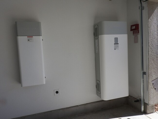 Photo - Brand New Smart Home in Granite Bay Beauty With Solar!!