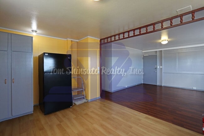Photo - PRICE REDUCTION - Upstairs duplex unit in ...