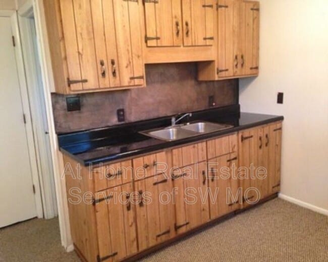 Photo - 1843-B E Monroe St