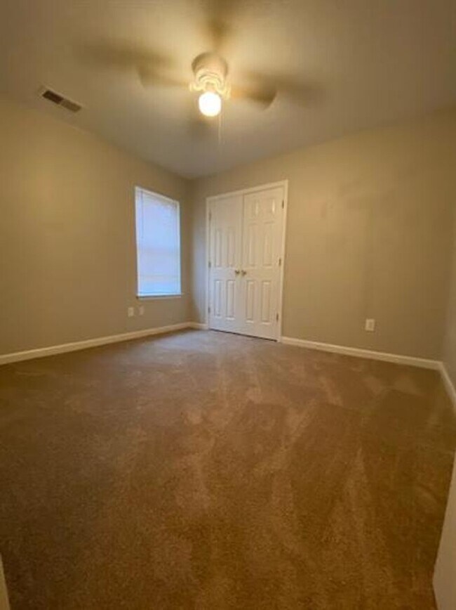 Photo - Charming 2-Bedroom Home in Cordova-Comfort & Convenience Await!