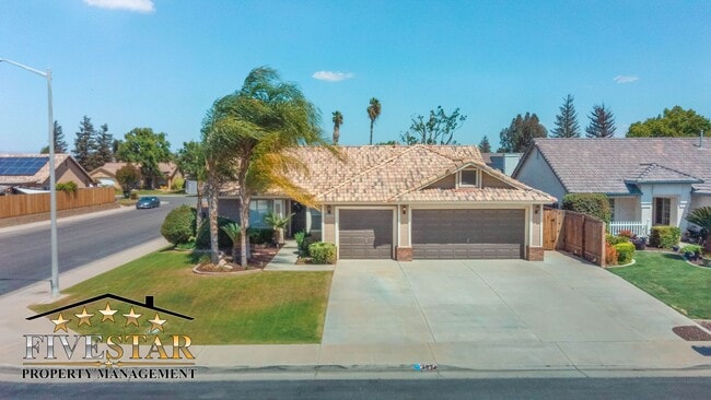 Building Photo - 4334 Bareback Ln