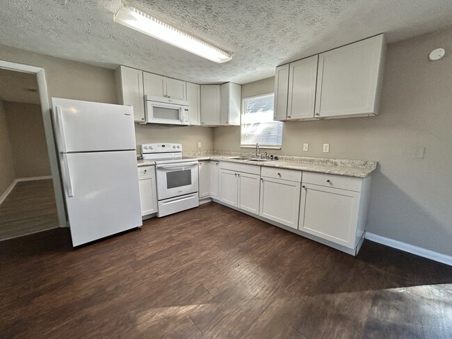 Photo - 8798 Pinon Dr