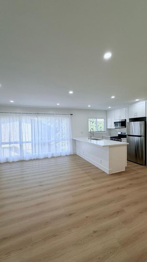 4136 Palmwood - 4136 Palmwood