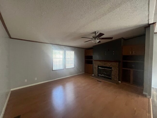 Photo - Peden Point/Mrytle Grove/Masonboro Loop South Wilmington 2 garage garage! Oak Trees! Covered Porch!