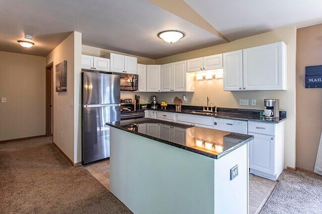 Photo - 7305 98th Ave