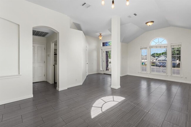 Photo - 1201 Springbrook Rd