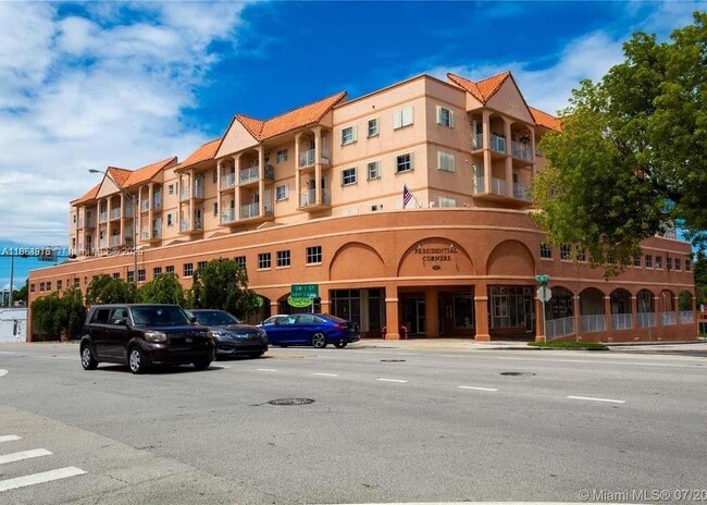 Building Photo - 199 SW 12th Ave Unit 415B Rental