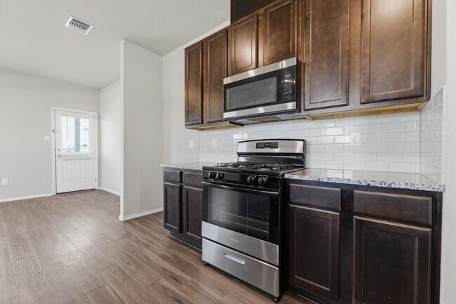 Photo - 186 Porcupine Ln