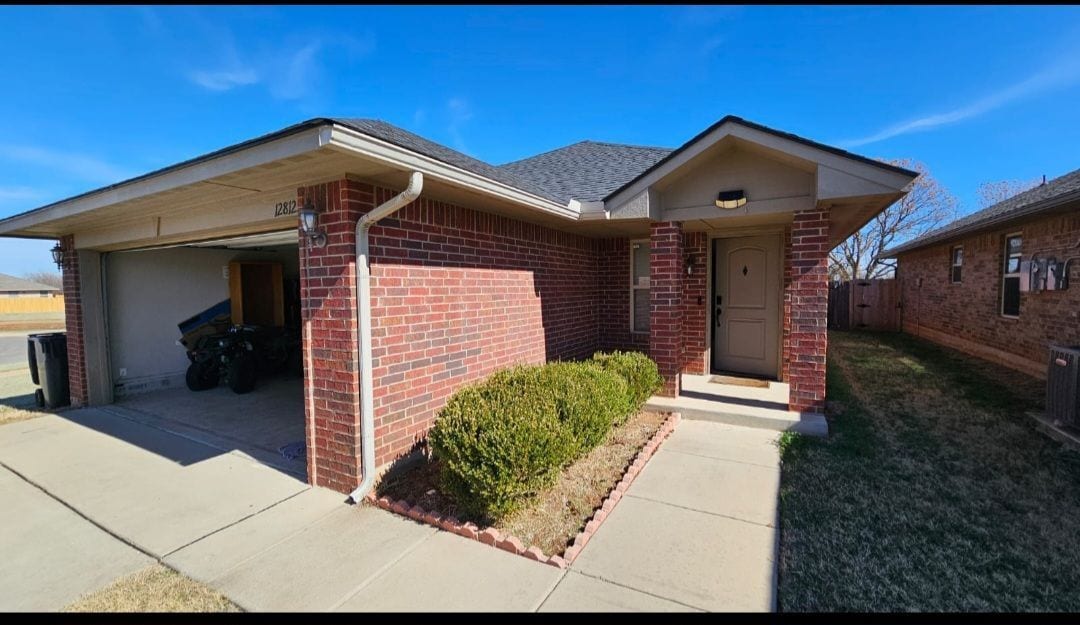 Photo - 12812 Heritage Oaks Dr