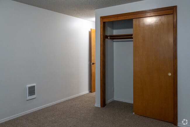 2BR, 2BA, - 1055SF - Bedroom
