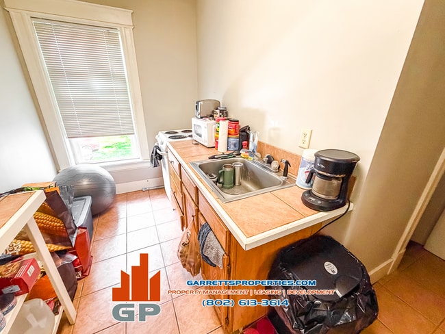 Building Photo - 88 Bagley St Unit 2