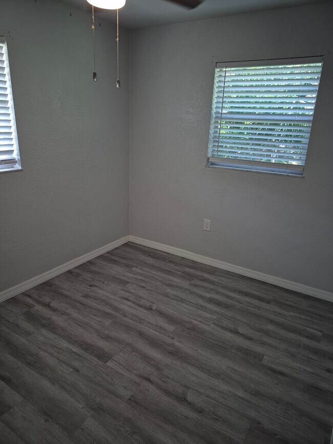 Photo - Renovated 1BR Near Sponge Docks & Beaches