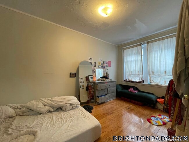 Photo - 127 Sutherland Rd Unidad J