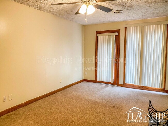 Photo - 1228 Forest Acres Dr