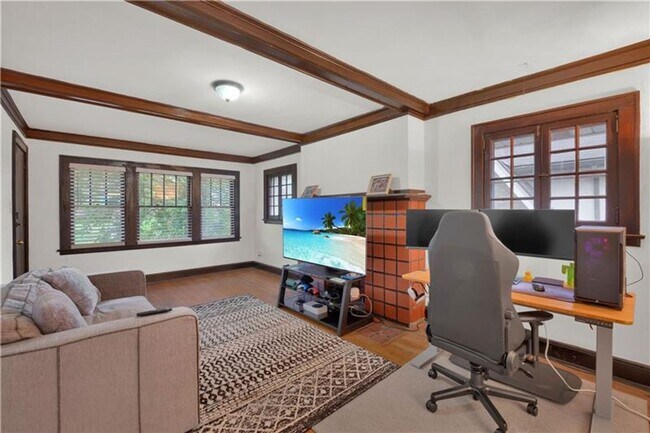 Photo - 3409 Portola Ave Unit 2