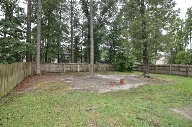 Photo - Great 3 bed + bonus house in Aberdeen