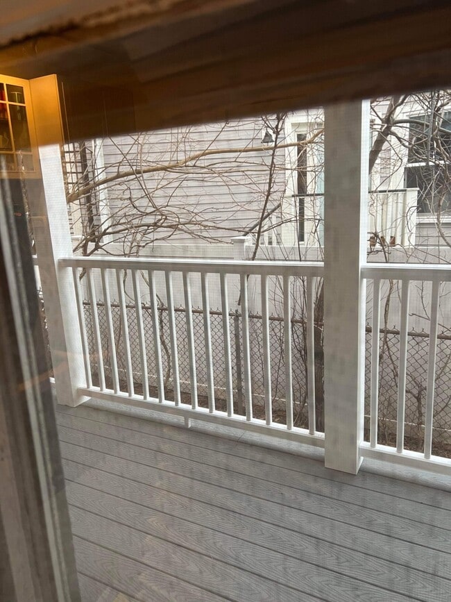 Photo - 37 Elm St Unit 1