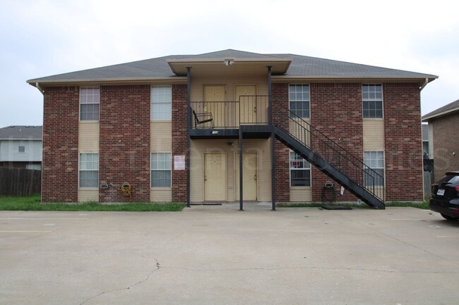 2 Bedroom Apartment in North Killeen! - 2 Bedroom Apartment in North Killeen! Unit C