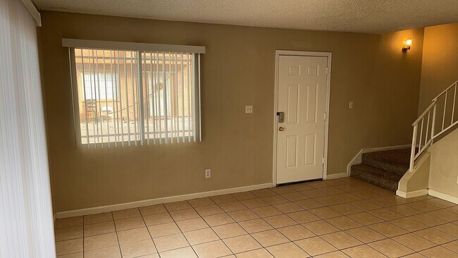 Photo - Condo in HALLCRAFT VILLAS EAST