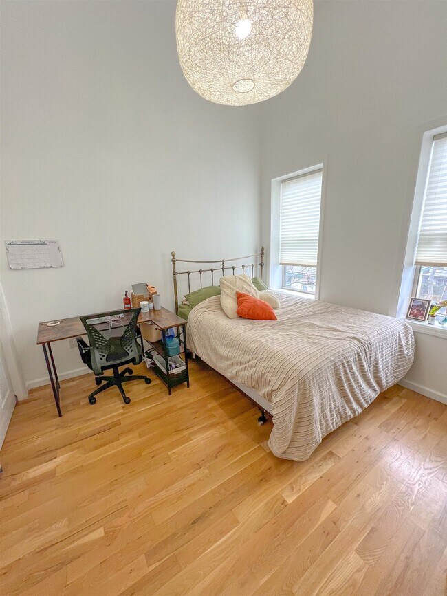 Photo - 42 Prospect St Unit 4C