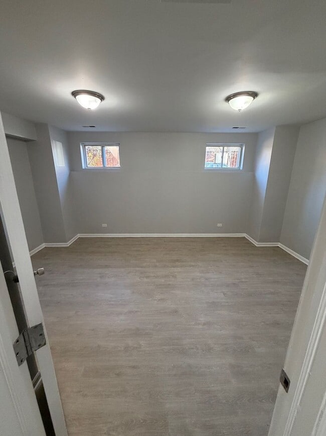 Photo - 7808 S Greenwood Ave