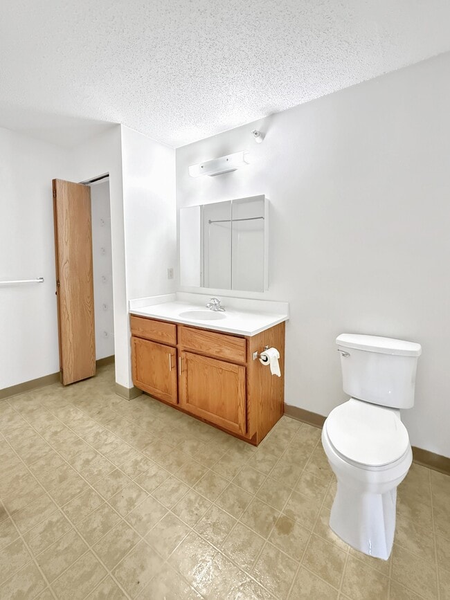 Crown Ridge Apartments