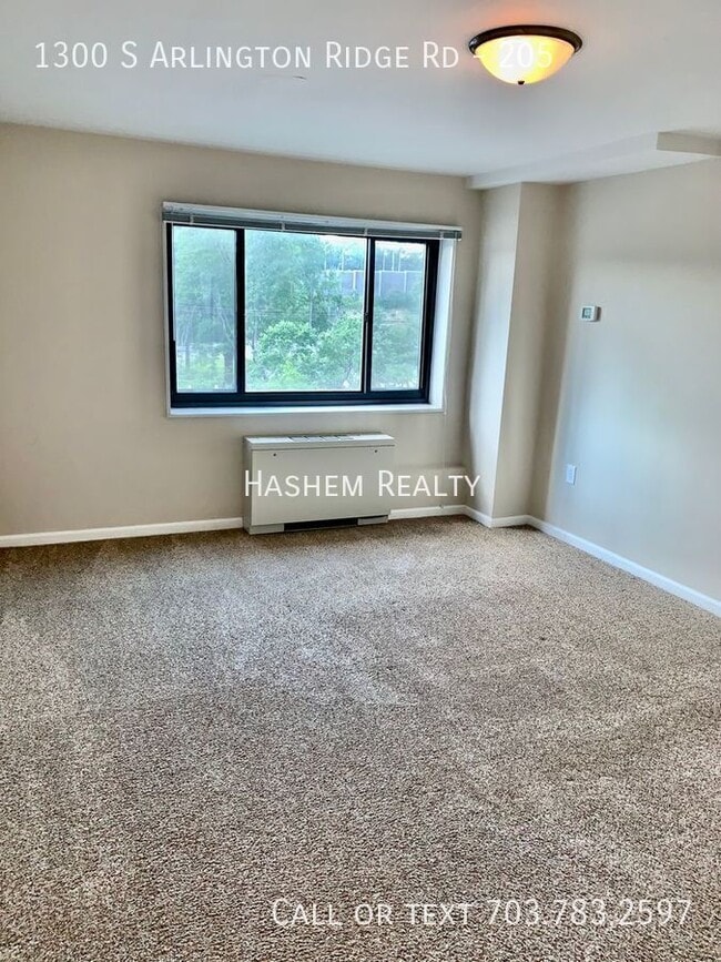 Photo - 1300 S Arlington Ridge Rd