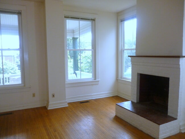 1107 Wertland St Unit 2