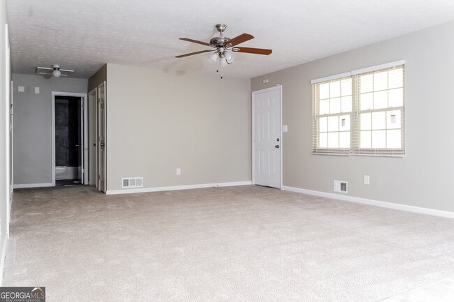 Photo - 85 Highland Dr