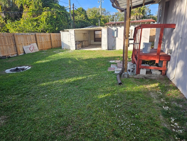 Photo - 6995 Dahlia Dr