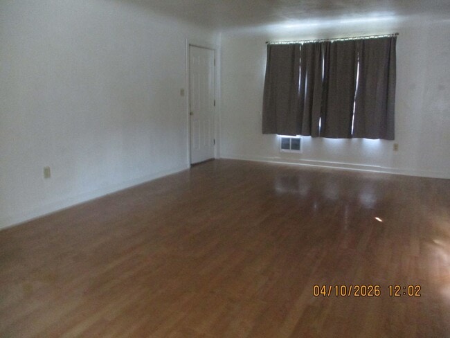 Photo - 3124 Sumner Ave