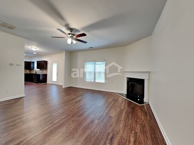 Photo - 2311 Foxy Dr